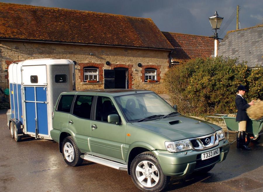  Nissan Terrano II 5-Door 1999 года  (UK) (фото 2 из 9)